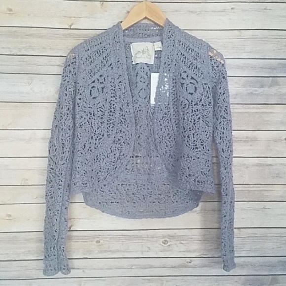 Angel of the North Crochet Cardigan - Picture 5 of 7